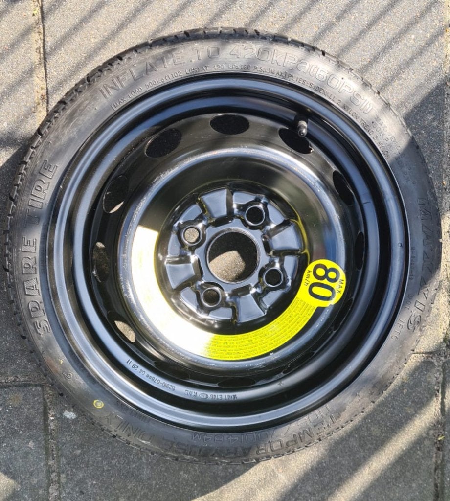 NIEUWE thuiskomer SET T105/70/d1483M past op Hyundai & Kia, Ophalen, Nieuw