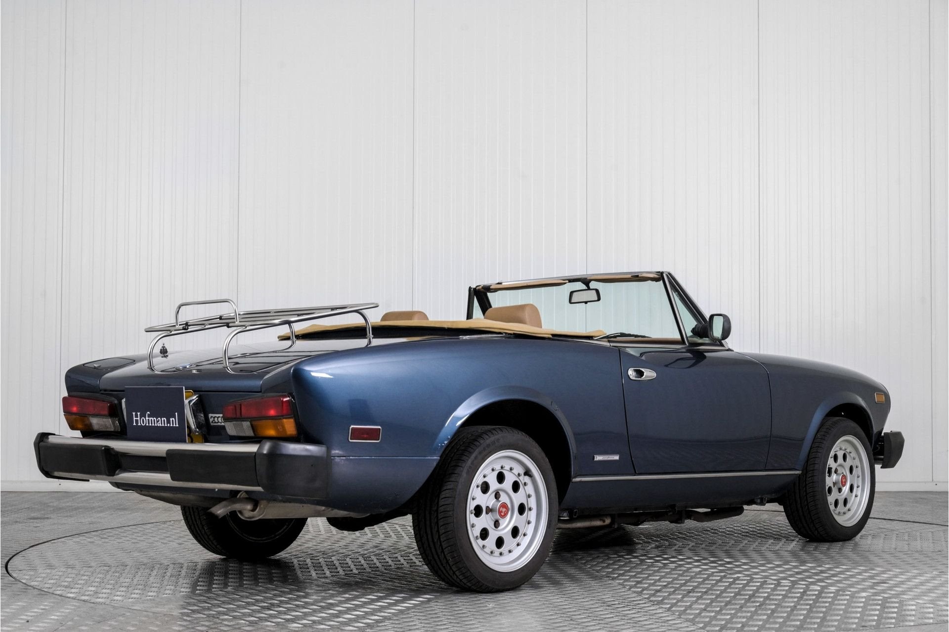 Fiat 124 Spider Pininfarina 2000 Volumex opgebouwd, 4 cilinders, Cabriolet, Blauw, Bedrijf