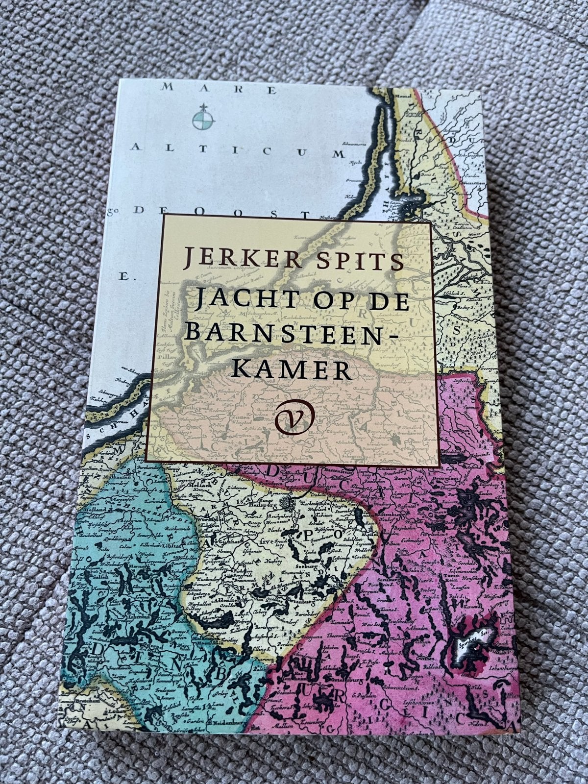Jerker Spits - Jacht op de Barnsteenkamer (Boek), Ophalen of Verzenden, Zo goed als nieuw