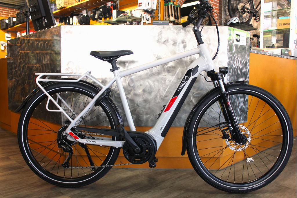 Nieuwe Pegasus Solero Evo 8 heren E-Bike Bosch Performance, Niet ingevuld, Nieuw, 51 tot 55 cm, 50 km per accu of meer