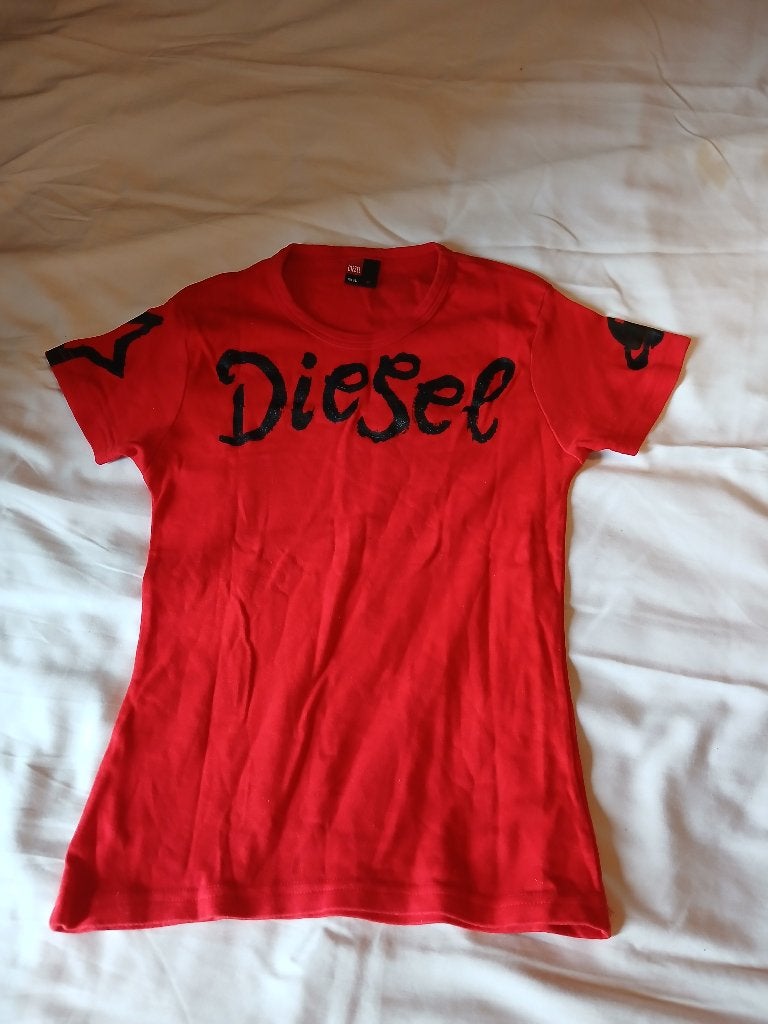 leuk rood T-shirt van DIESEL met applicaties en maat XL, Maat 46/48 (XL) of groter, Ophalen of Verzenden, Zo goed als nieuw, Diesel
