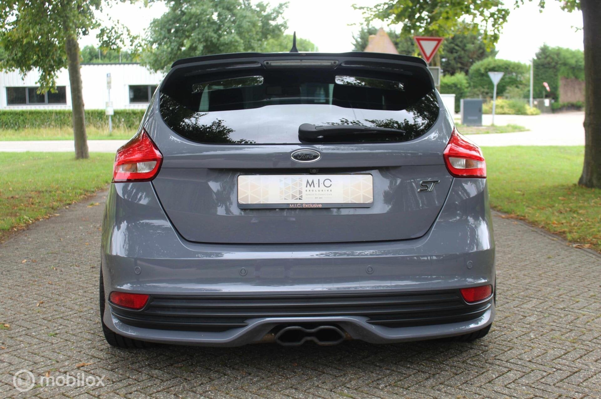 Foto 12 van Ford Focus ST3 - Stage 1 tuning | Inruil mogelijk.