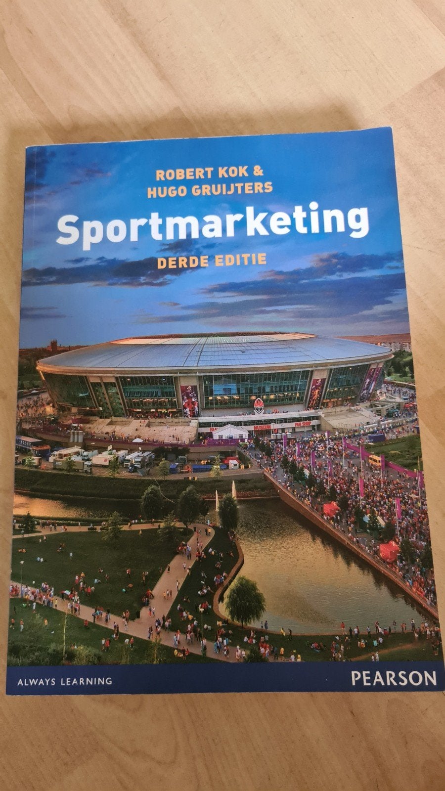 SPORTMARKETING, Boeken, Studieboeken en Cursussen, Ophalen of Verzenden, Beta, Zo goed als nieuw, HBO