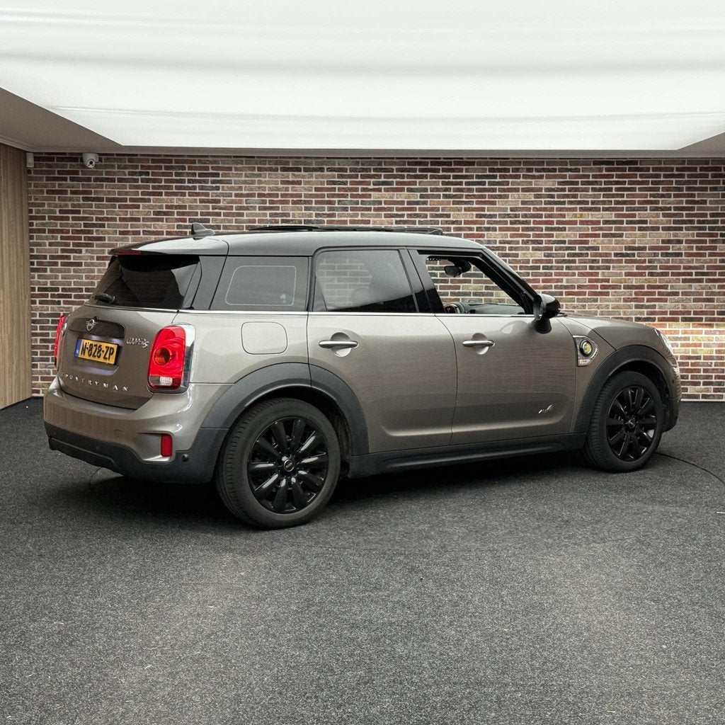 MINI Countryman 1.5 Cooper S E ALL4 Pano, Leer, Stoelverwarm, 8 kWh, Gebruikt, Countryman, Vierwielaandrijving
