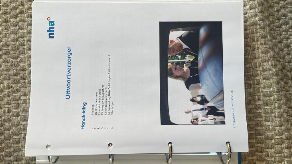NHA Opleiding Uitvaartverzorger - Handleiding en Boek, Boeken, Studieboeken en Cursussen, Ophalen of Verzenden, Gamma, Zo goed als nieuw