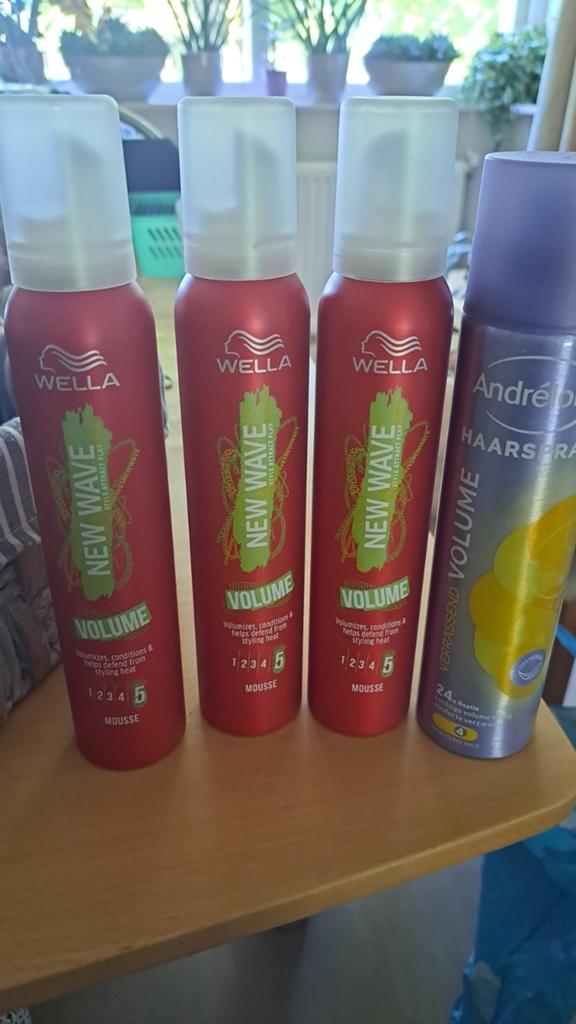 Volume mousse en haarspray., Ophalen, Nieuw, Gel, Wax, Haarlak of Mousse