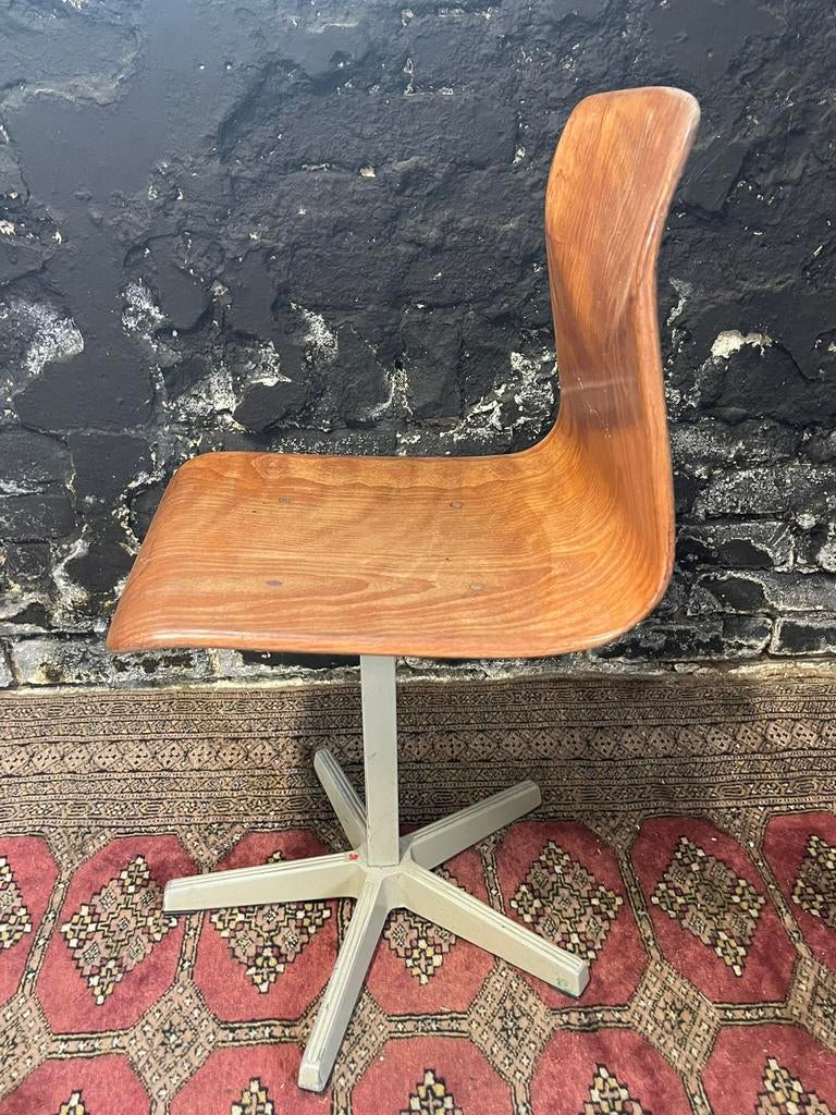 Vintage industrieel stoeltje Pagholz plywood kind, Huis en Inrichting, Stoelen, Ophalen, Gebruikt, Bruin, Overige materialen