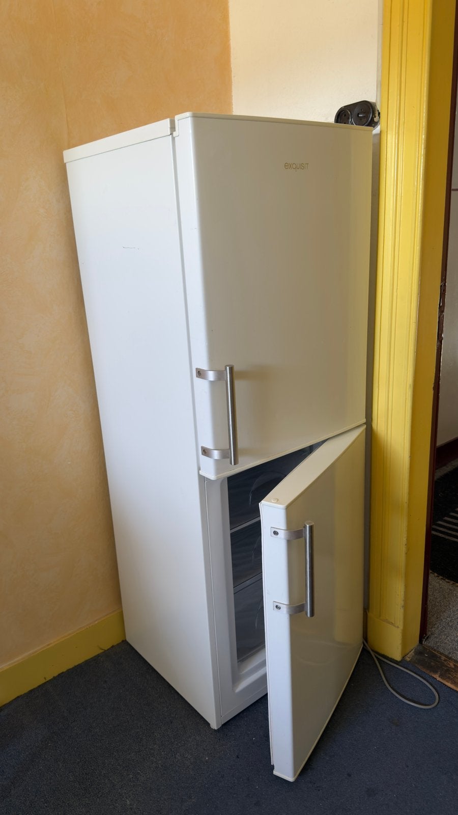 Exquisit Koel-vriescombinatie, Ophalen, 150 tot 200 liter, Gebruikt, 60 cm of meer