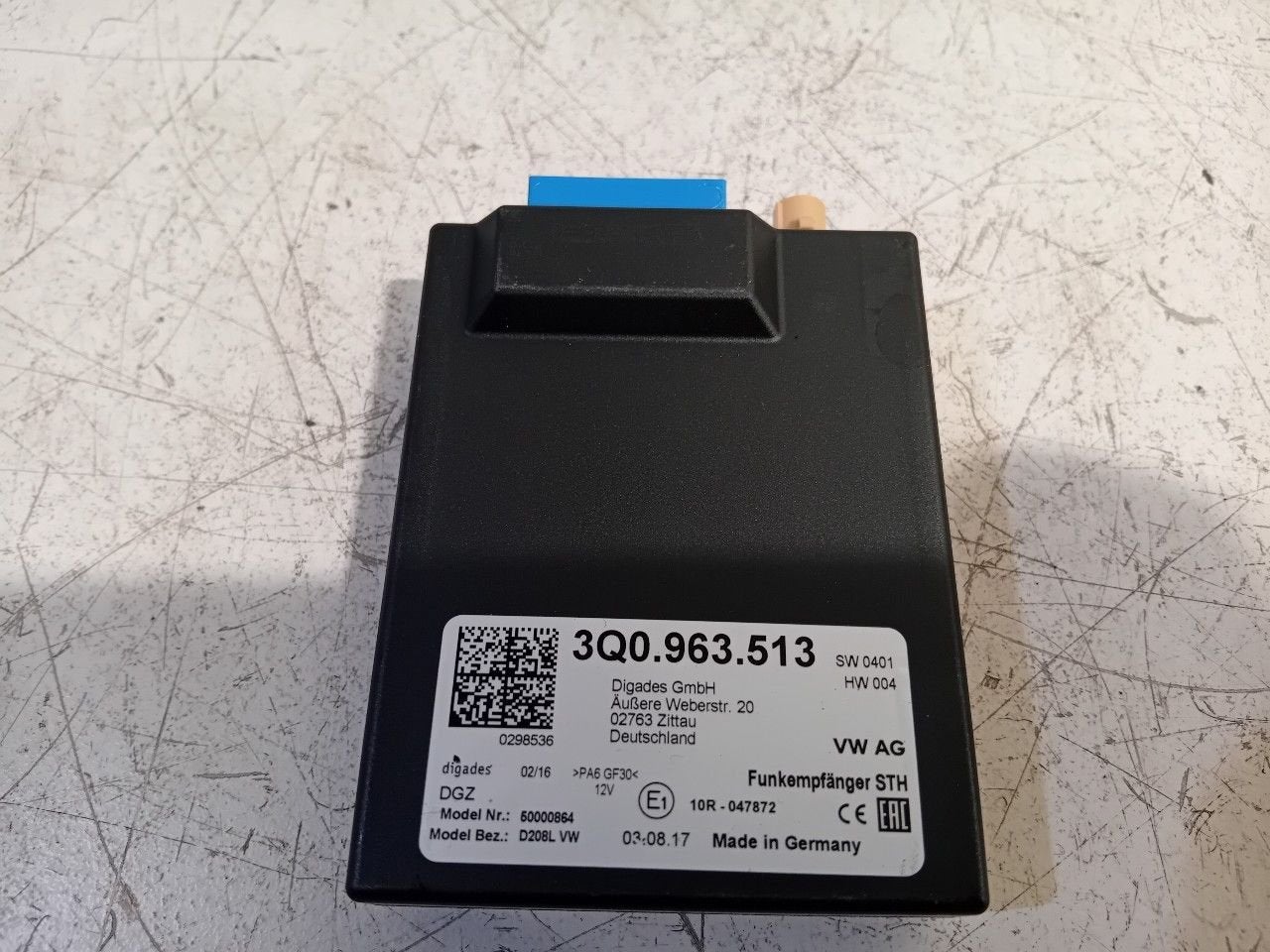 Computer kachel Volkswagen Golf, Onderdelen@venauto.nl, Van der Ven Autorecycling B.V., Gebruikt, Ettenseweg 76, 4706 PB Roosendaal, The Netherlands