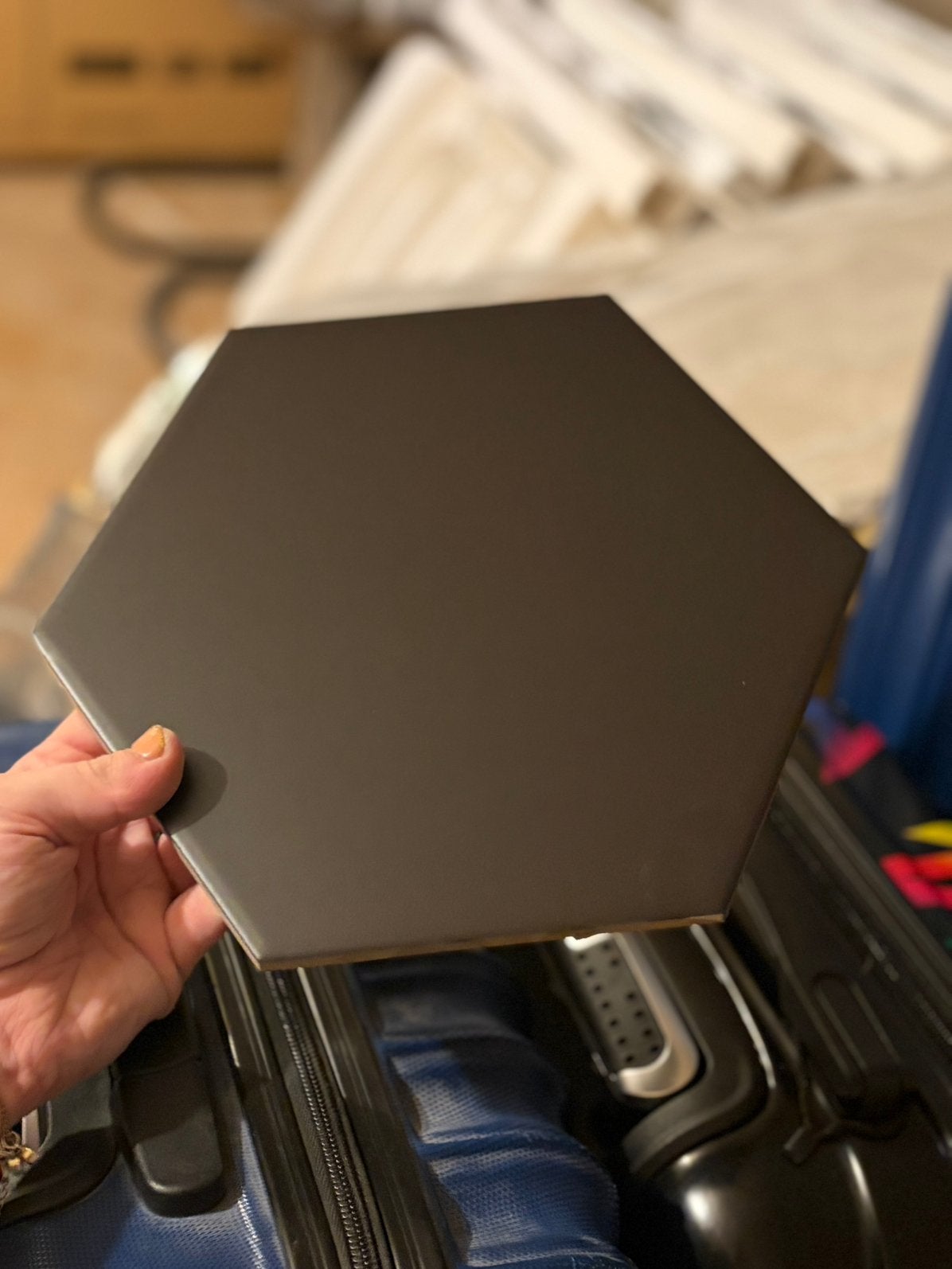 Hexagon tegel zwart, Ophalen, Nieuw, Minder dan 5 m², 20 tot 40 cm