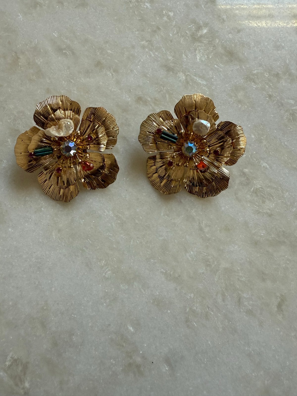 Gouden Oorbellen met Kristallen en Strass, Met kristal, Overige materialen, Ophalen of Verzenden, Zo goed als nieuw