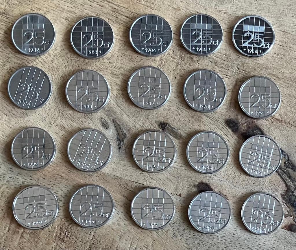Complete serie kwartjes / 25 cent Beatrix (1982-2001), Postzegels en Munten, Munten | Nederland, Setje, 25 cent, Koningin Beatrix