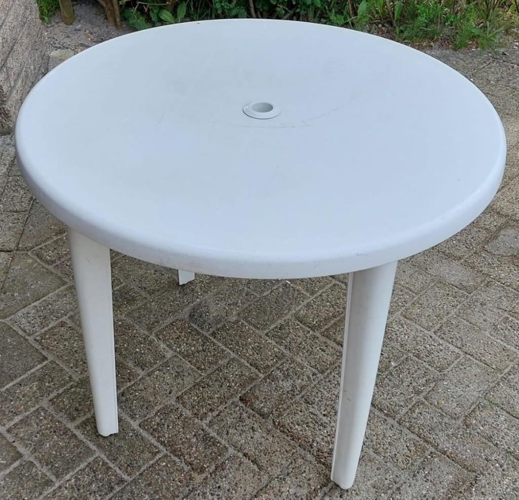 Tuintafel rond 88x72 cm, Tuin en Terras, Ophalen, Gebruikt, Rond, Kunststof