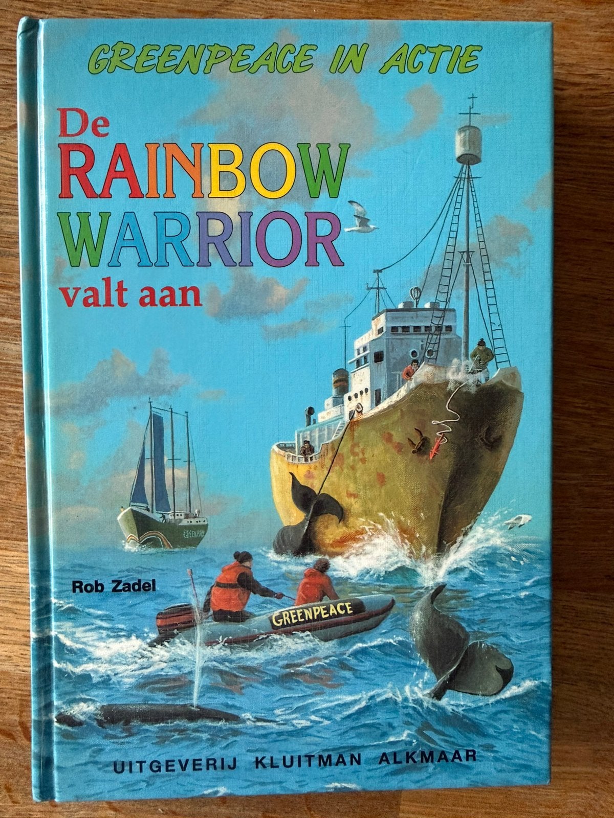 De rainbow warrior valt aan boek, Ophalen of Verzenden, Zo goed als nieuw
