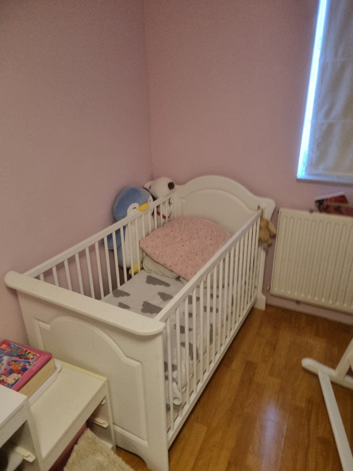 Complete babykamer: Ledikant, commode en kledingkast, Ophalen, Gebruikt, Jongetje of Meisje