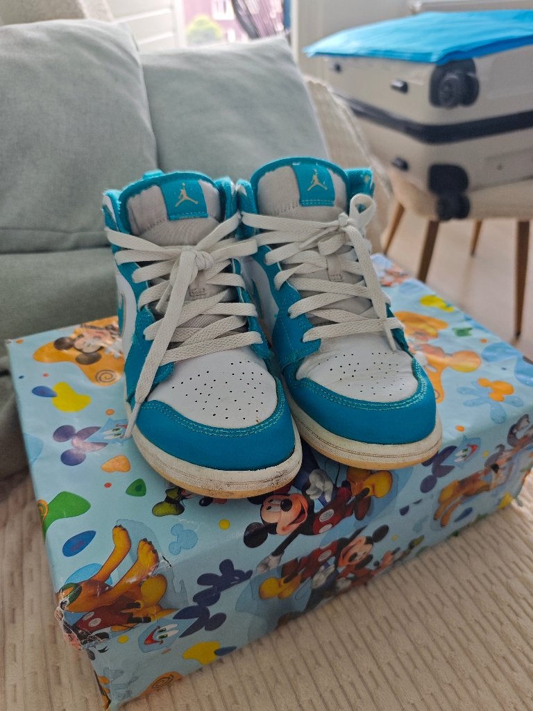 Schoenen, Kinderen en Baby's, Kinderkleding | Schoenen en Sokken, Jongen of Meisje, Schoenen, Ophalen of Verzenden, Zo goed als nieuw