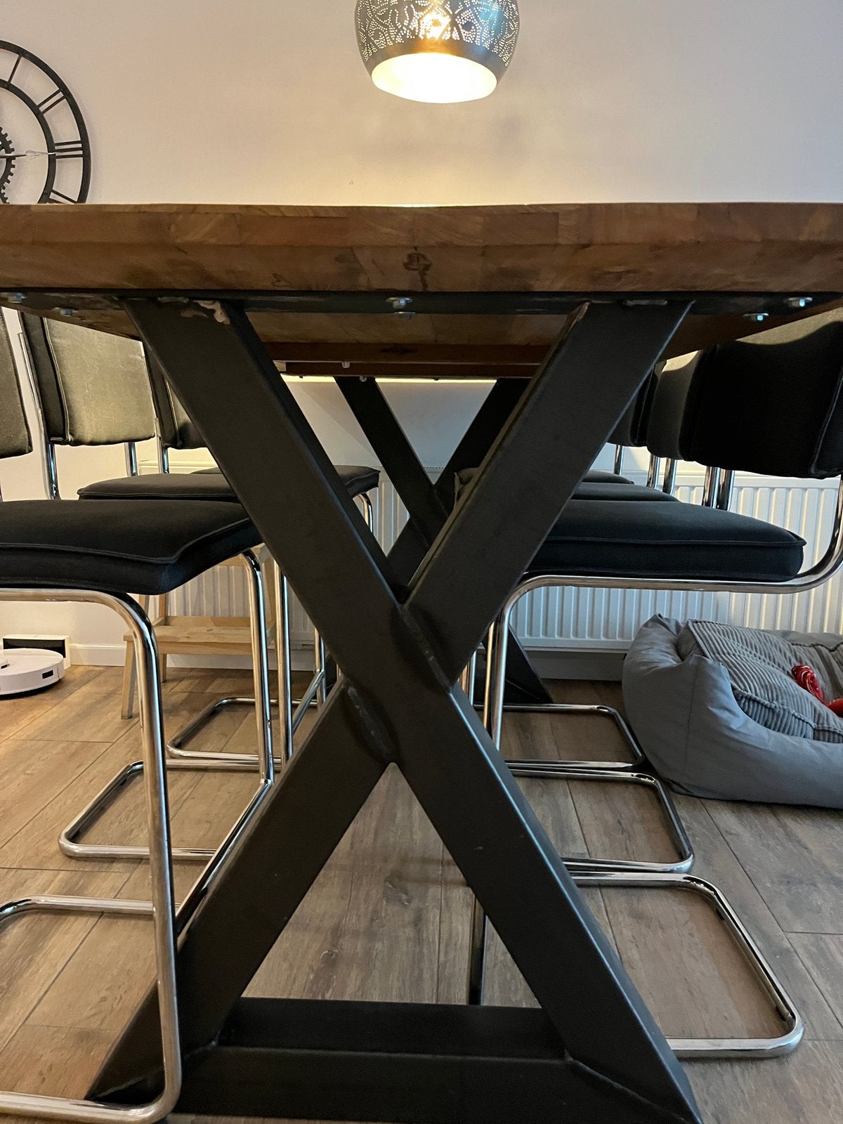 Hoge Teak Eettafel met Stalen Poten en 6 Stoelen, Ophalen, Gebruikt, Teakhout, 200 cm of meer
