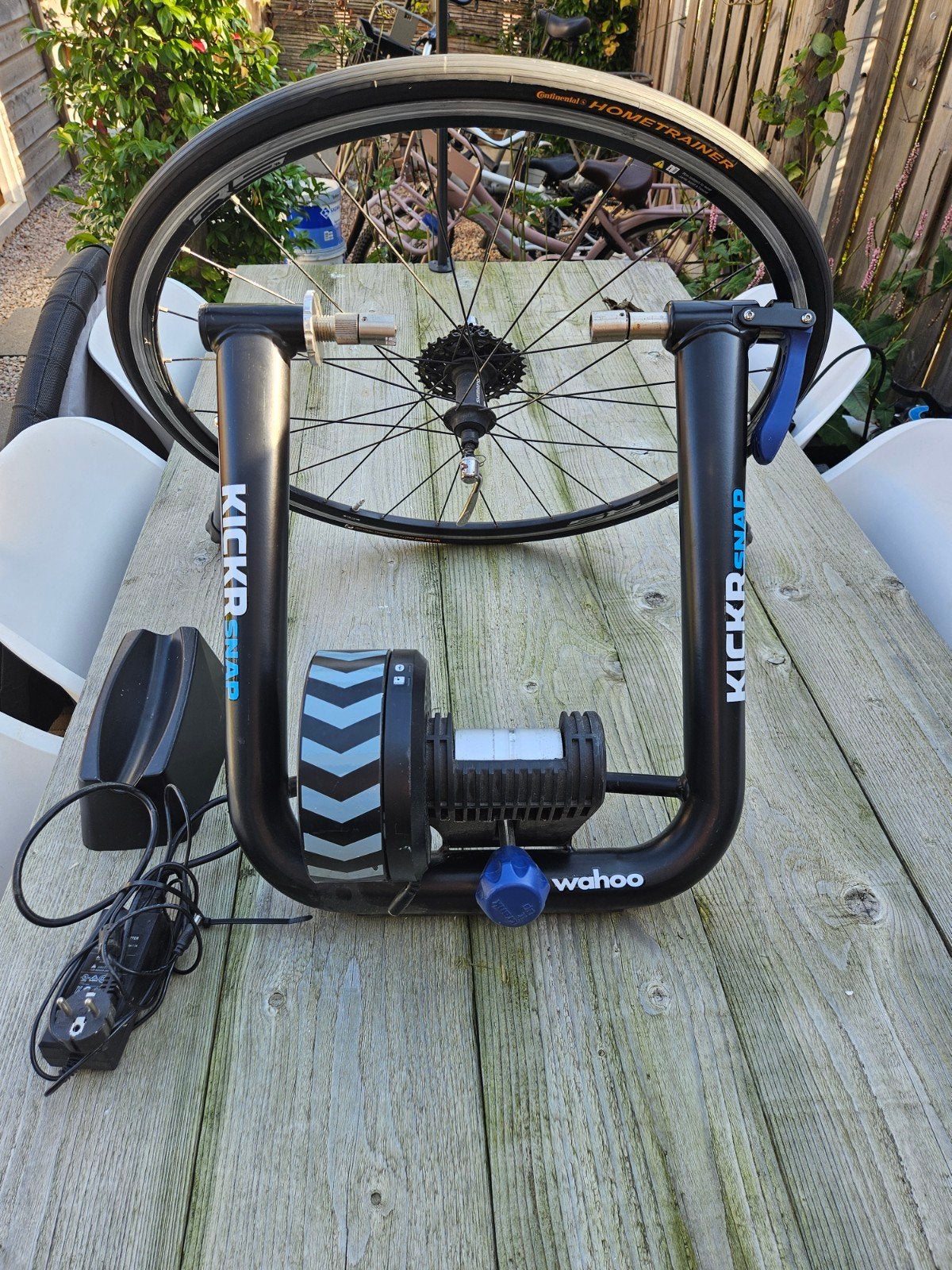Wahoo KICKR SNAP fietstrainer met hometrainerband, Ophalen of Verzenden, Gebruikt
