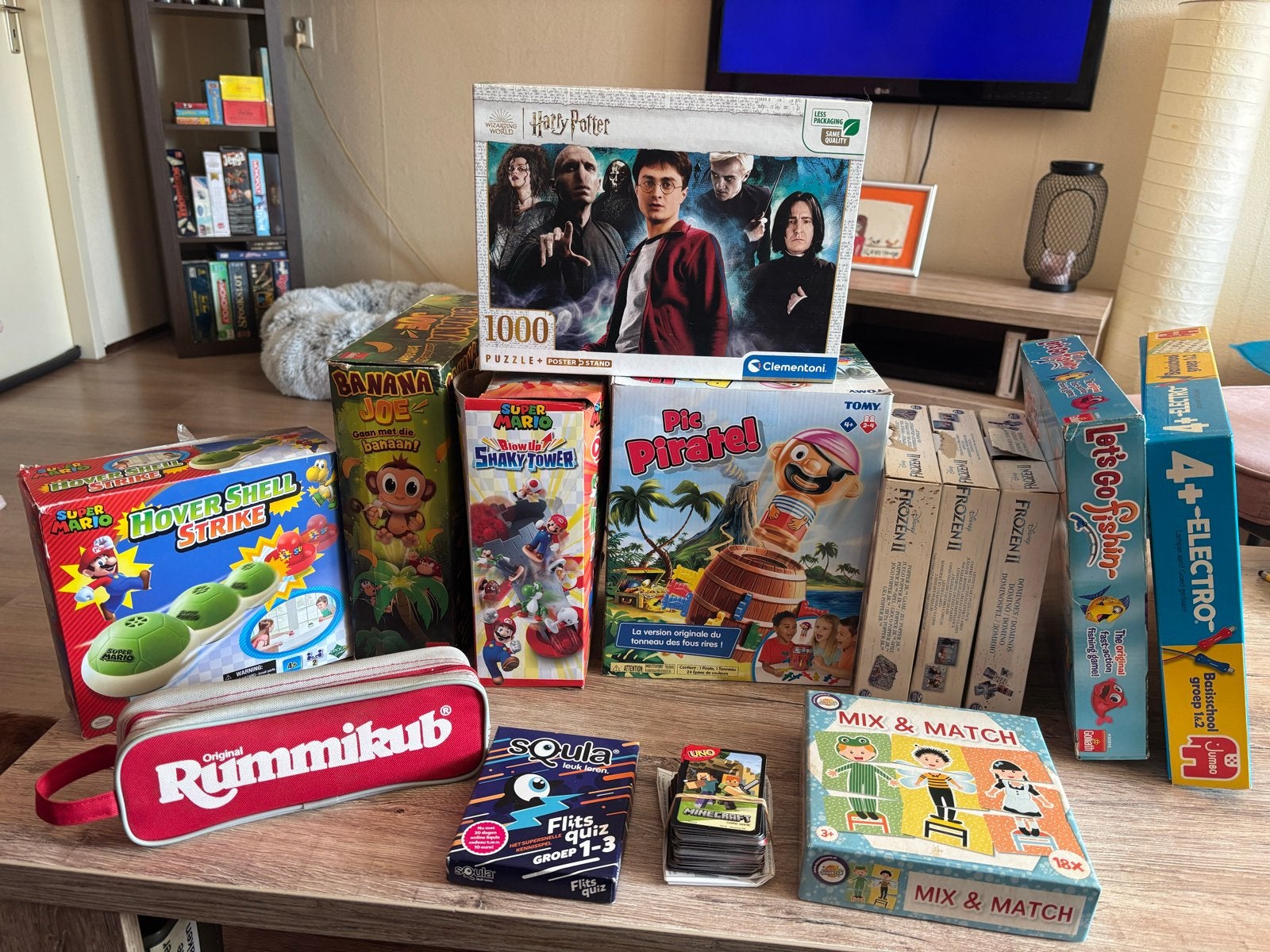 Diverse spellen: Super Mario, Harry Potter, Frozen, Rummikub, Een of twee spelers, Ophalen, Gebruikt, Reisspel