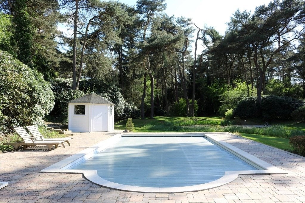 Aquadeck Solar lamellendek 10*5*1,5m + 10 reserve, Ophalen, Zo goed als nieuw, Afdekzeil