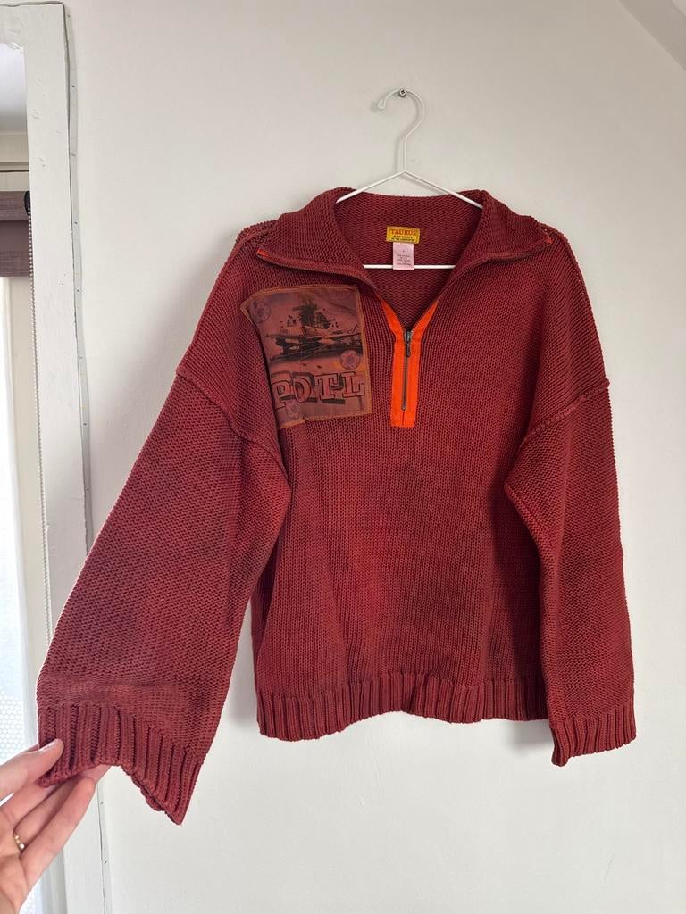 Trui People of the Labyrinths, Kleding | Dames, Ophalen of Verzenden, Zo goed als nieuw, Maat 42/44 (L), Rood