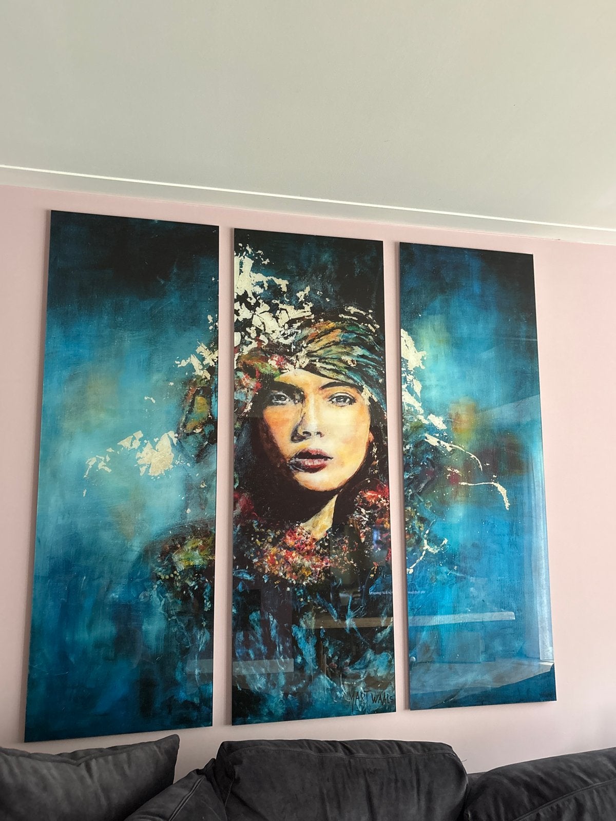 Glazen Schilderij Drie Delen - Vrouw in Petrol Blauw, Ophalen, Glas, Achter glas, Portret