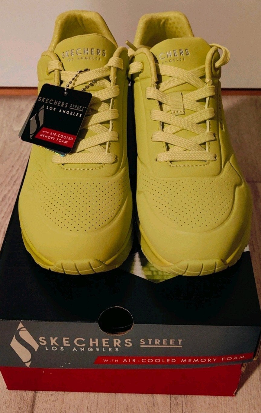 Skechers Street Sneakers maat 39 - Nieuw met doos, Skechers, Geel, Nieuw, Ophalen of Verzenden