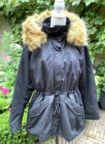 H&M jas voor de winter maat 46, Ophalen of Verzenden, Zo goed als nieuw, Maat 46/48 (XL) of groter, Zwart
