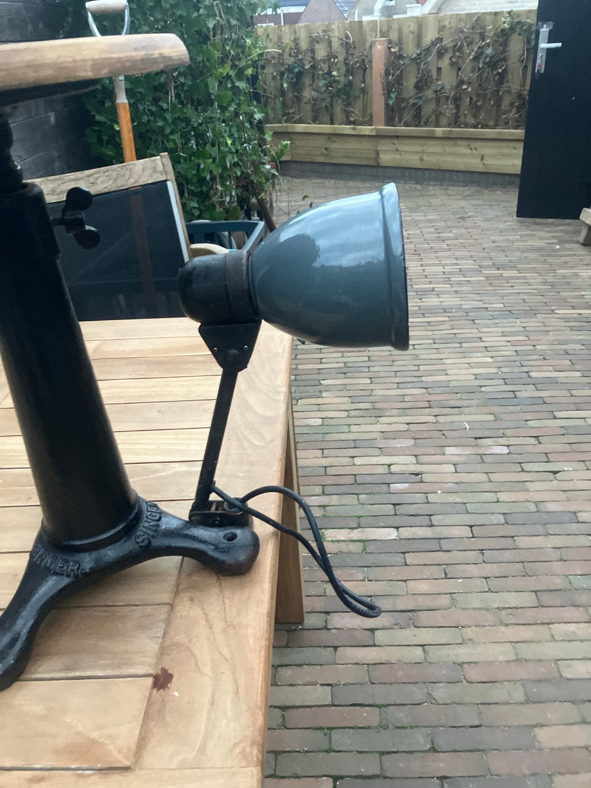 Vintage Singer Naaimachine Lamp - Industriële Stijl, Ophalen of Verzenden