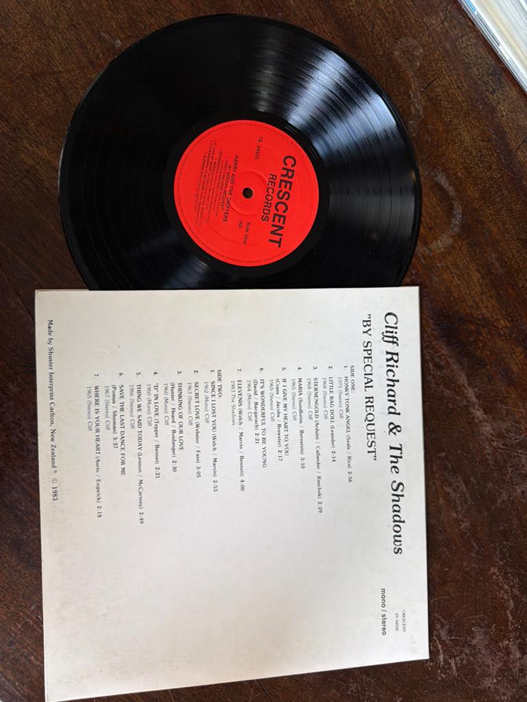 Zeldzame 10" LP Cliff Richard & The Shadows - By Special Req, Gebruikt, 10 inch, Ophalen of Verzenden, Voor 1960