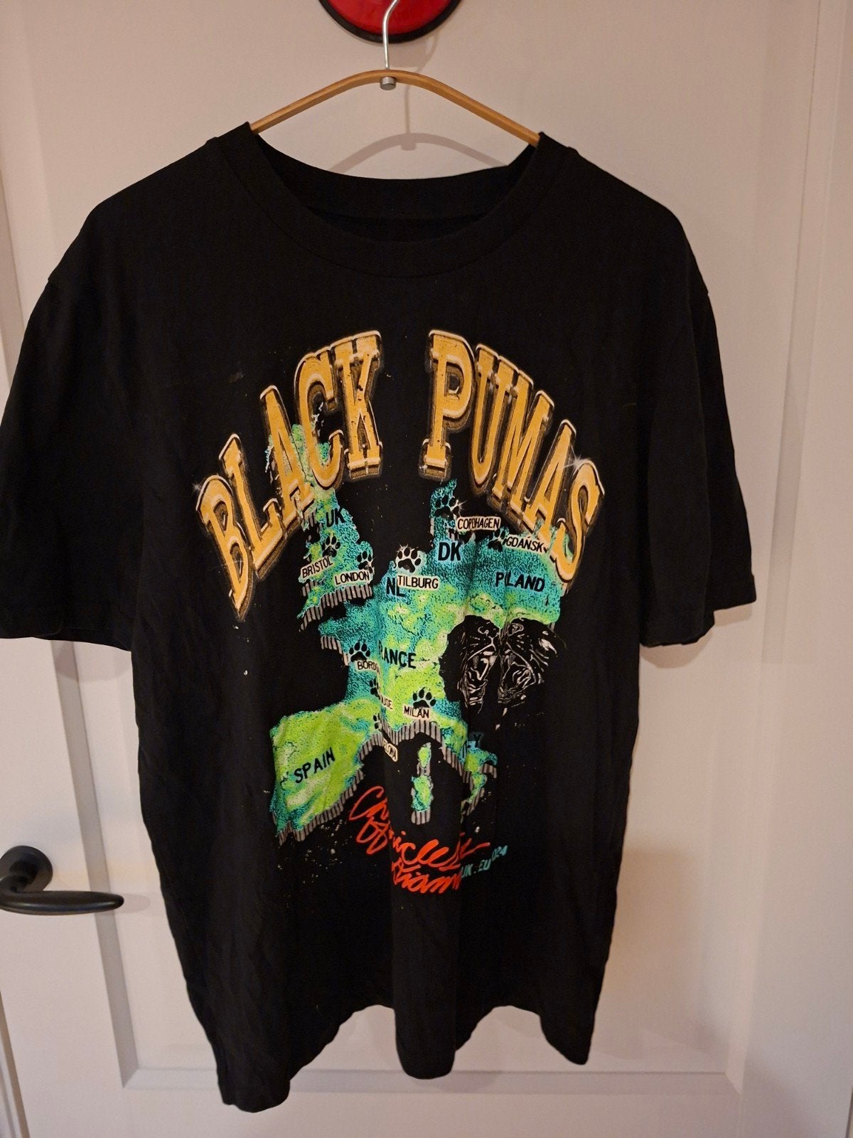 Black Pumas Tour T-shirt - Zwart - Maat M, Maat 48/50 (M), Zwart, Ophalen of Verzenden, Zo goed als nieuw