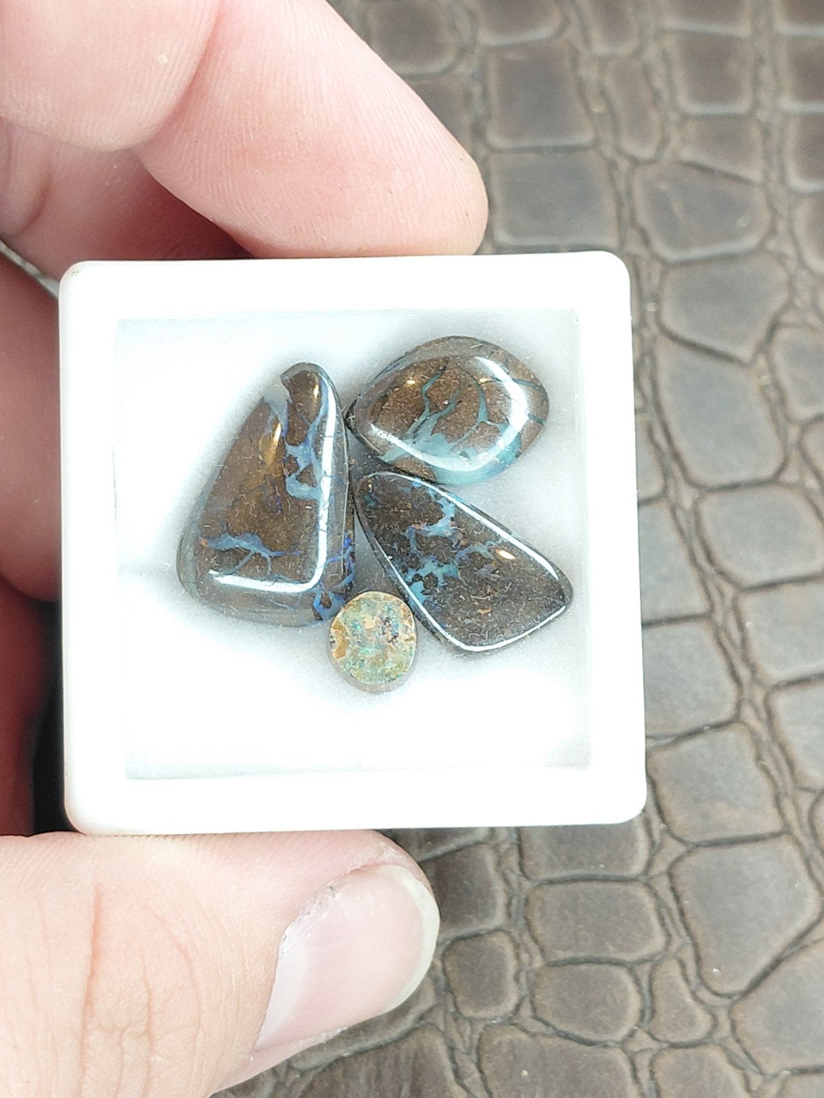 Queensland Orignal boulder opaal cabochon, Ophalen of Verzenden