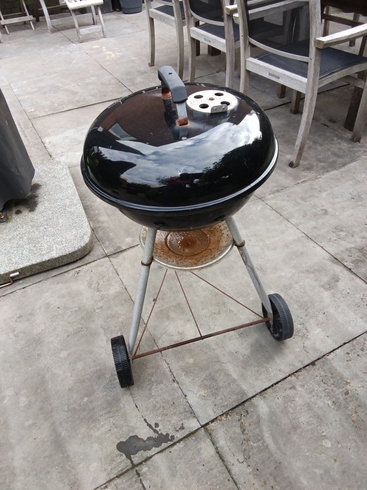Weber BBQ, Ophalen