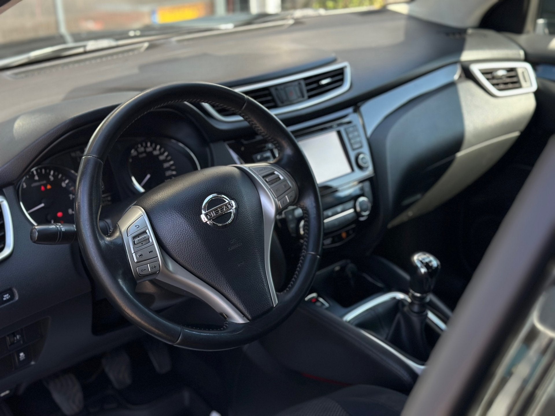 Nissan Qashqai 1.2 N-Connecta|Pano|360 Camera|Lane assist, Auto's, Voorwielaandrijving, Gebruikt, Euro 6, 4 cilinders