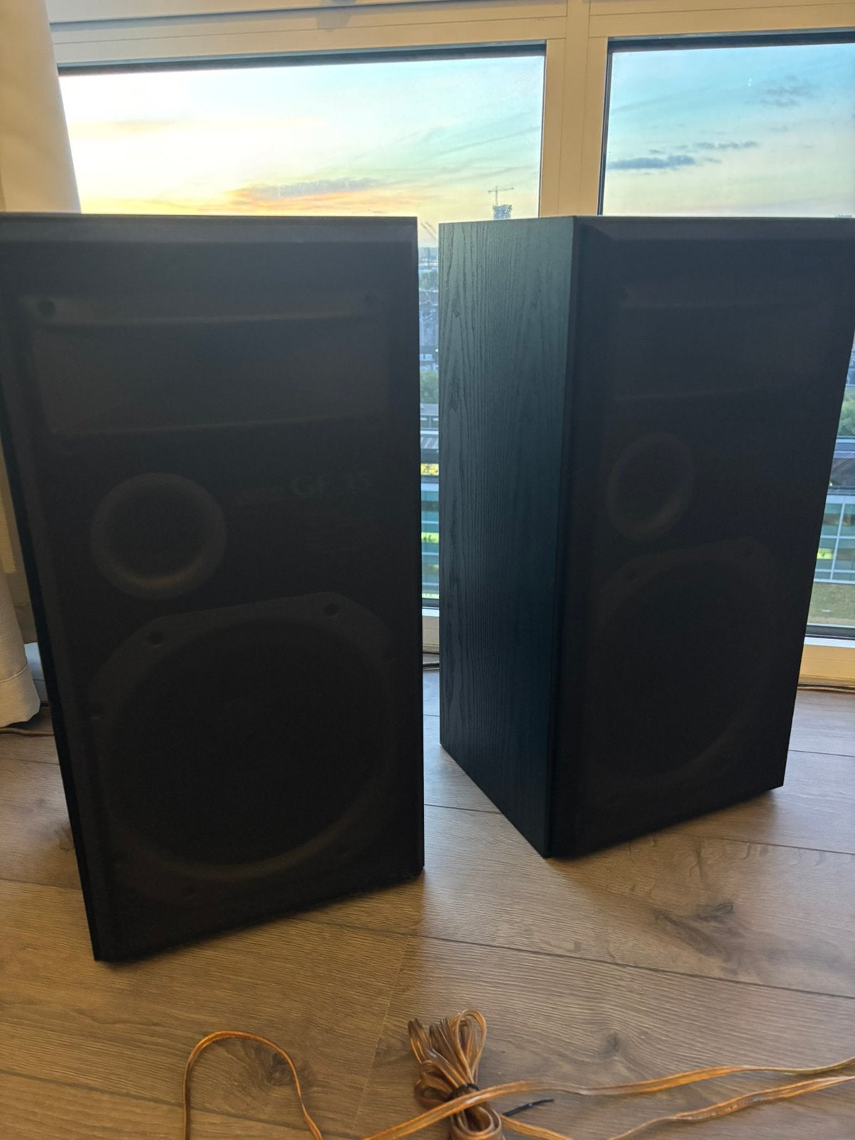 Jamo speakers with cable of copper, Audio, Tv en Foto, Ophalen, Zo goed als nieuw, 60 tot 120 watt, Jamo