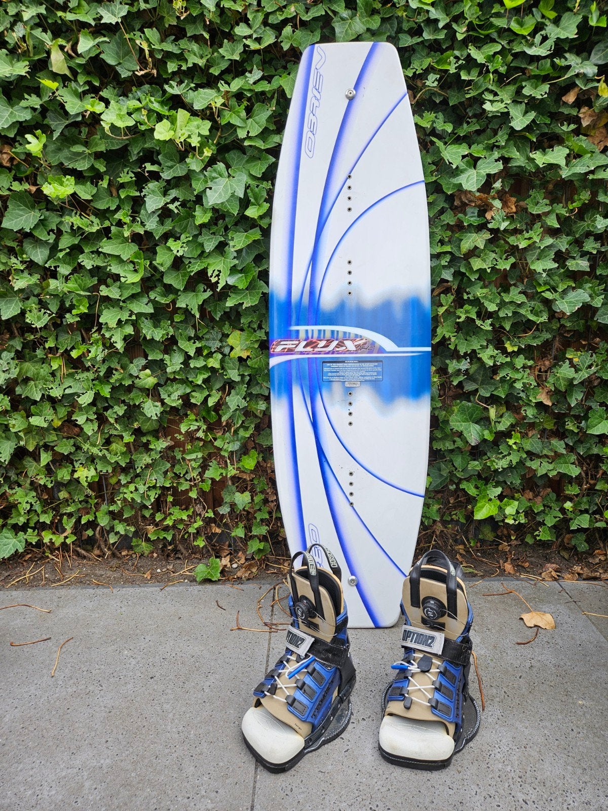 O'Brien Wakeboard met Hyperlite bindingen, Ophalen of Verzenden, Gebruikt, Board en Schoenen