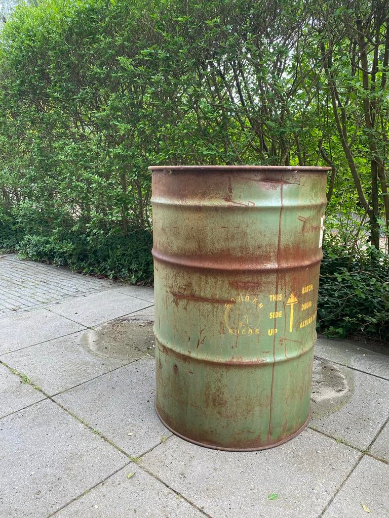 Unieke Olie Drum Plantenbak, Tuin en Terras, Bloembakken en Plantenbakken, Ophalen, Gebruikt, Minder dan 60 cm, Rond