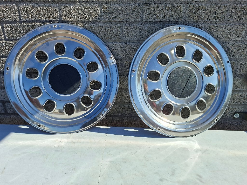 22 inch geheel rvs zeer nette gave wieldoppen vrachtwagen, Auto-onderdelen, Ophalen of Verzenden, DAF, Carrosserie en Plaatwerk