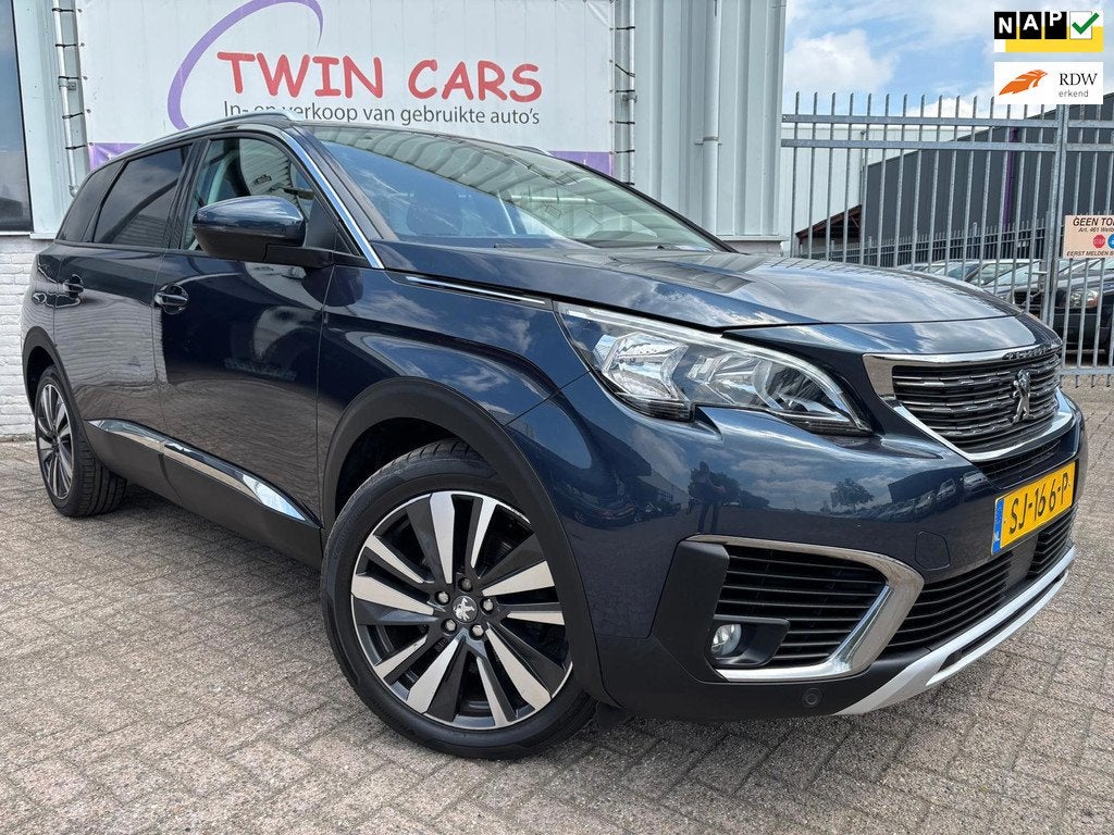 Peugeot 5008 1.2 PureTech Allure 7prs Navi Airco, Auto's, Peugeot, Voorwielaandrijving, Parkeersensor, Gebruikt, Euro 6