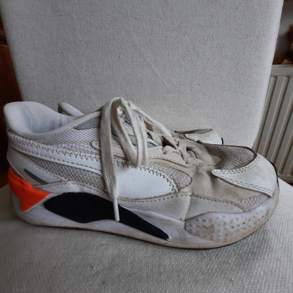 PUMA sneakers wit zwart oranje maat 34, Gebruikt, Puma, Ophalen of Verzenden, Jongen of Meisje
