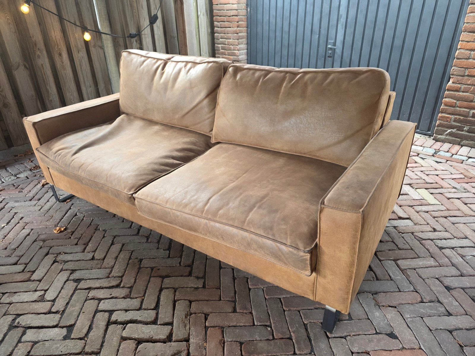 3 zits bank, Ophalen