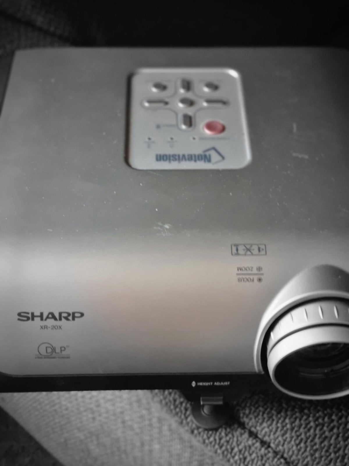 Sharp Beamer XR-20X met Projectiescherm en Kabels, Audio, Tv en Foto, Beamers, Ophalen of Verzenden, Gebruikt, DLP, Overige resoluties