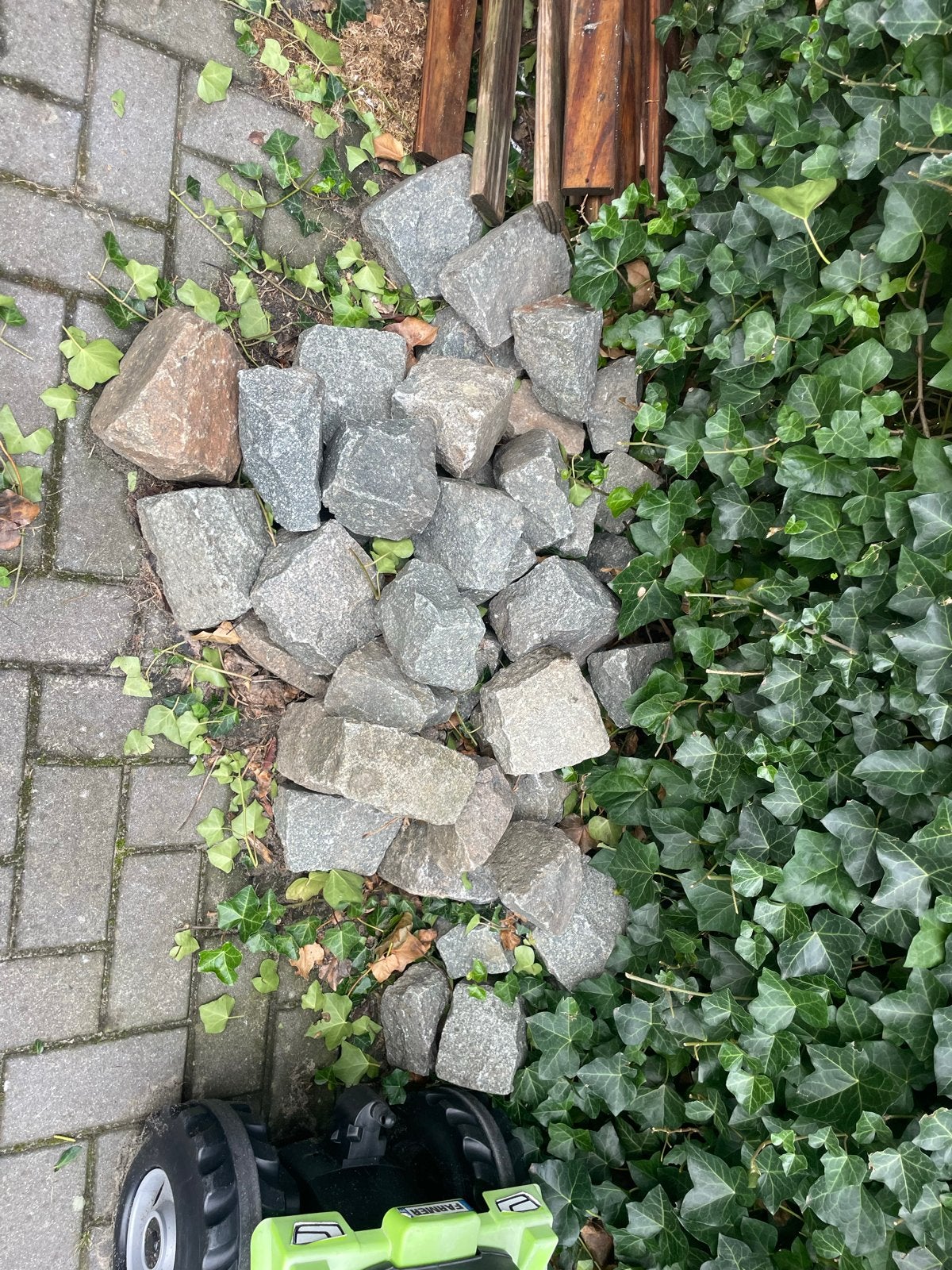 Gratis grijze keien voor tuin of oprit, Tuin en Terras, Ophalen, Gebruikt, Grijs, Kei