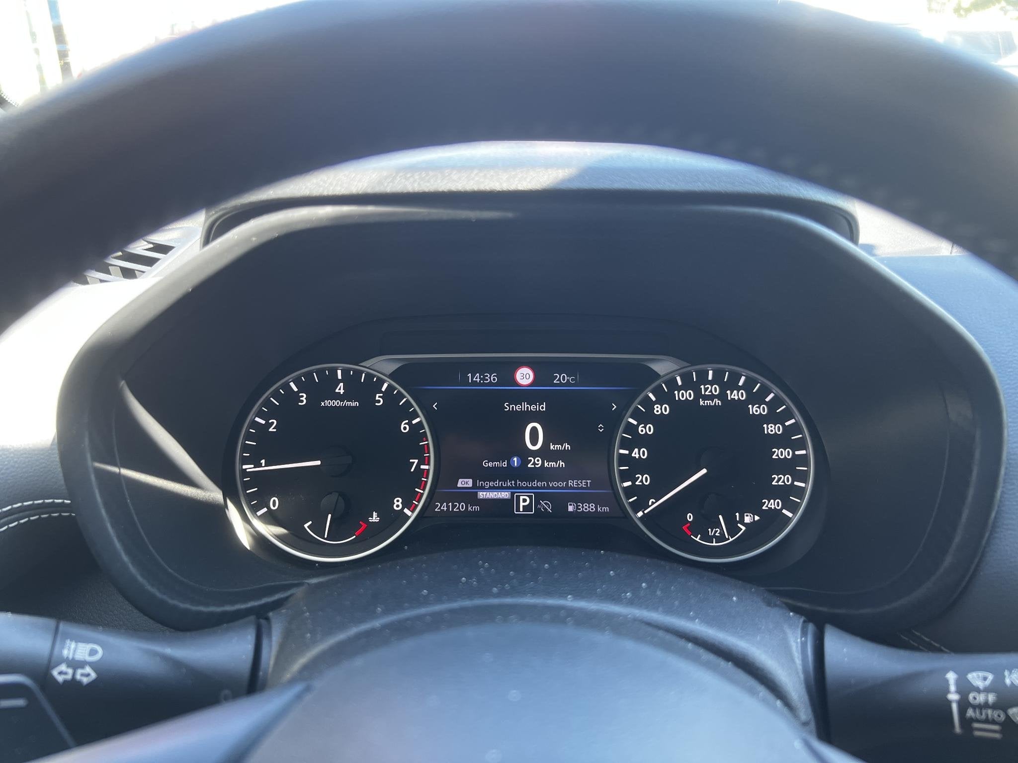 Foto 4 van Nissan Juke 1.0 DIG-T N-Design | Camera |