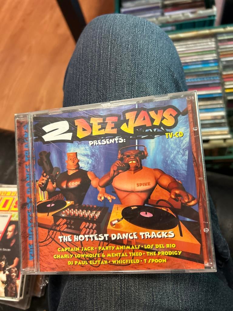 2 Dee Jays Presents: The Hottest Dance Tracks TV-CD, Ophalen of Verzenden, Zo goed als nieuw