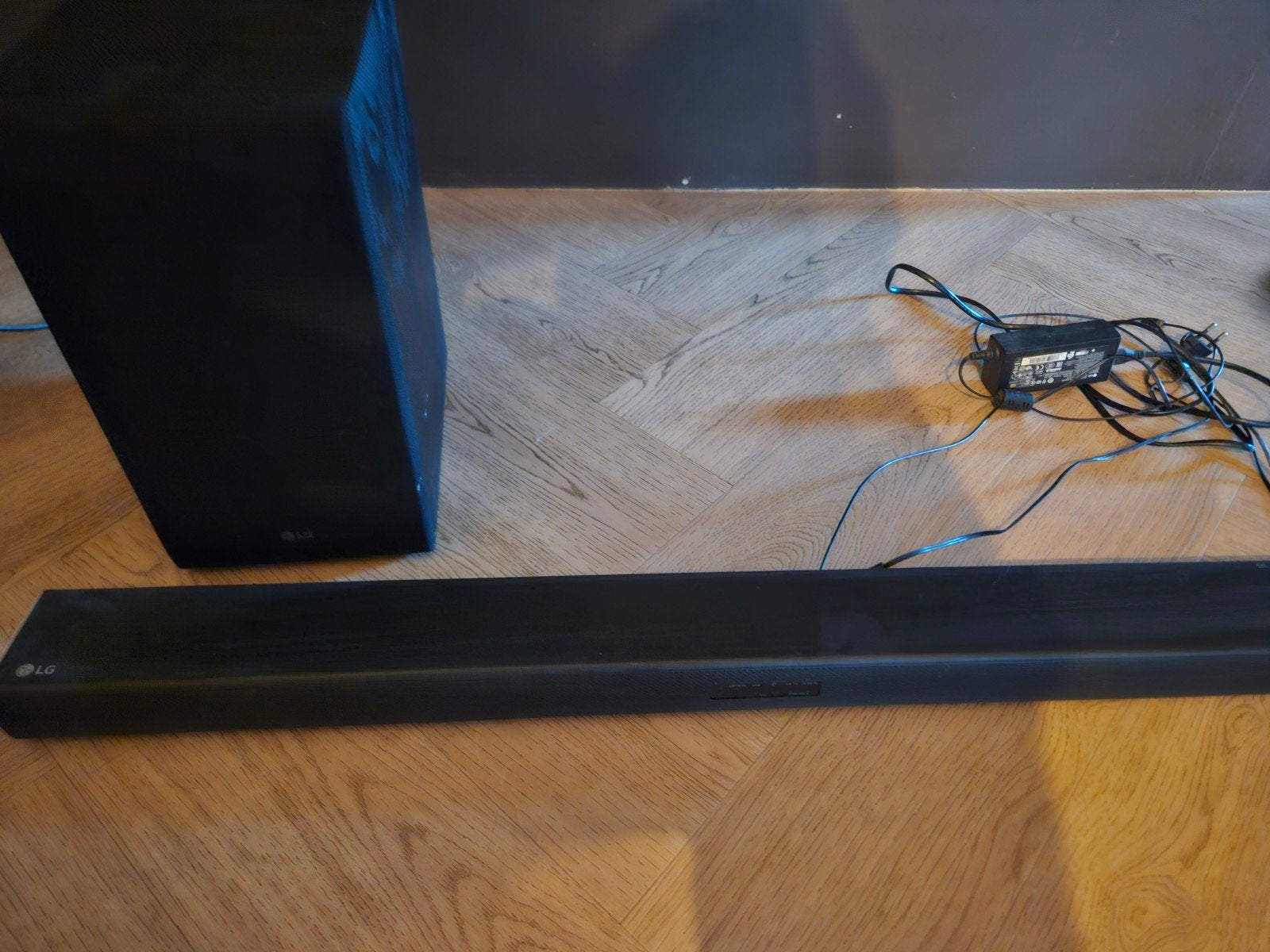LG Soundbar met draadloze subwoofer, Ophalen