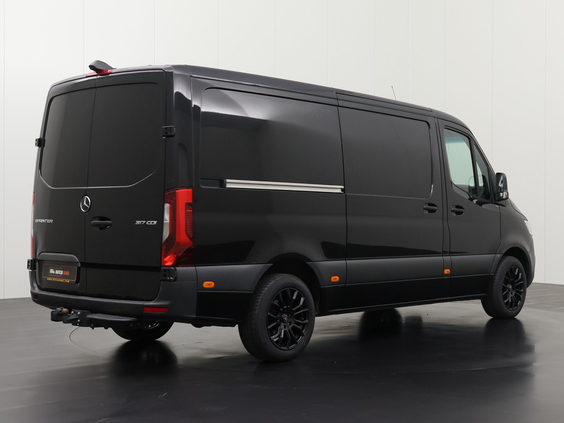 Mercedes-Benz Sprinter 317CDi Automaat L2H1 Edition | Led |, Automaat, Dealer onderhouden, Gebruikt, Zwart