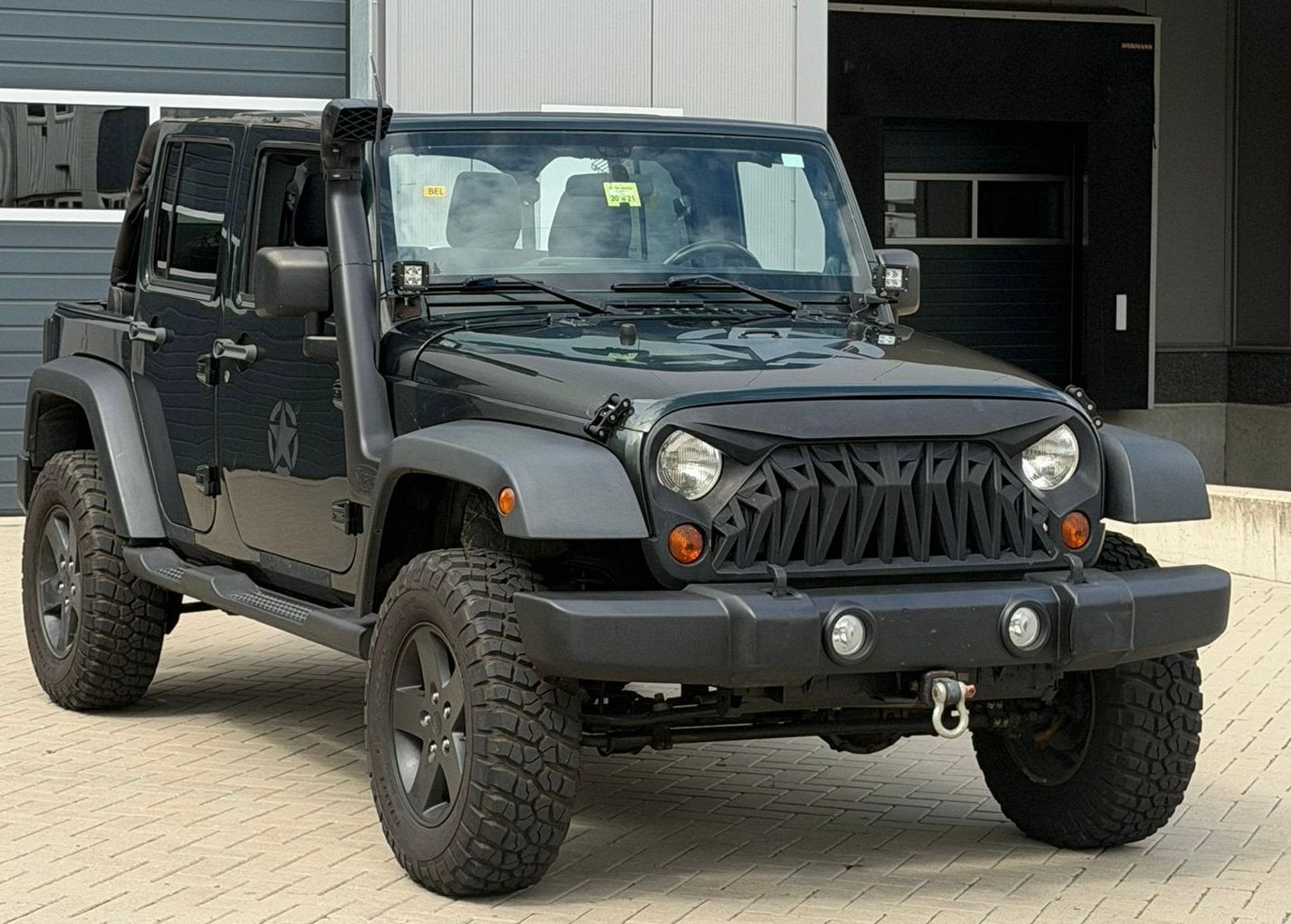 JEEP WRANGLER JK 3.8V6 200PK GROEN SAHARA BJ2011 SOFTTOP‼️, Stof, 2000 kg, 1820 kg, Bedrijf