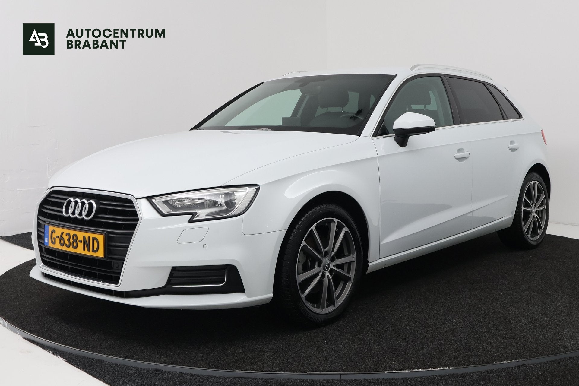 Audi A3 Sportback 1.5 TFSI CoD Design Pro Line Plus (STOELVE, Voorwielaandrijving, Gebruikt, 150 pk, Wit