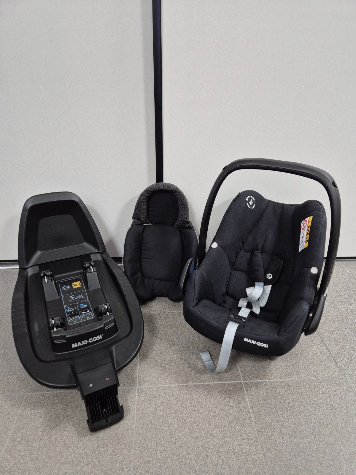 Maxi-Cosi Rock i-Size FamilyFix2 Isofix, Ophalen, Gebruikt, Isofix, 0 t/m 13 kg